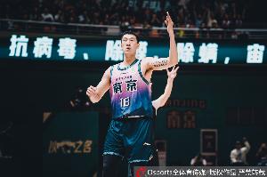 有这一手投篮就可以！杜润旺三分6中4贡献12分8板 正负值+12！